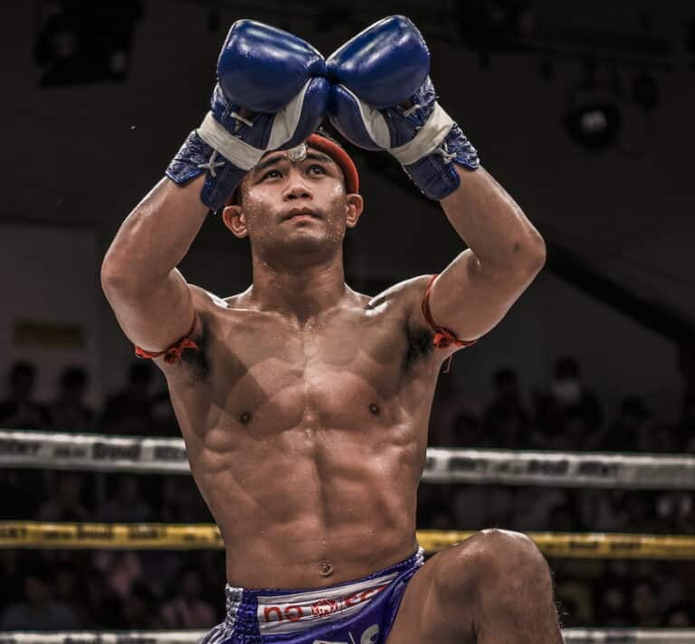 A Black Belt In Muay Thai? Is There A Belt Ranking System? Little